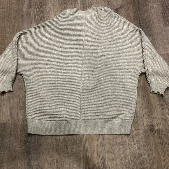 American Eagle. Oversized Cardigan Sweater. Med. - Picture 10 of 12